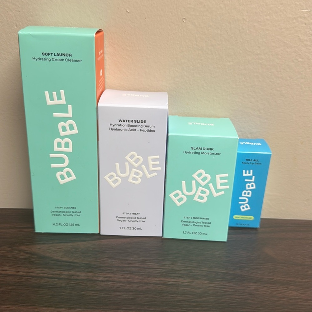 Bubble 4 piece Skincare Set.